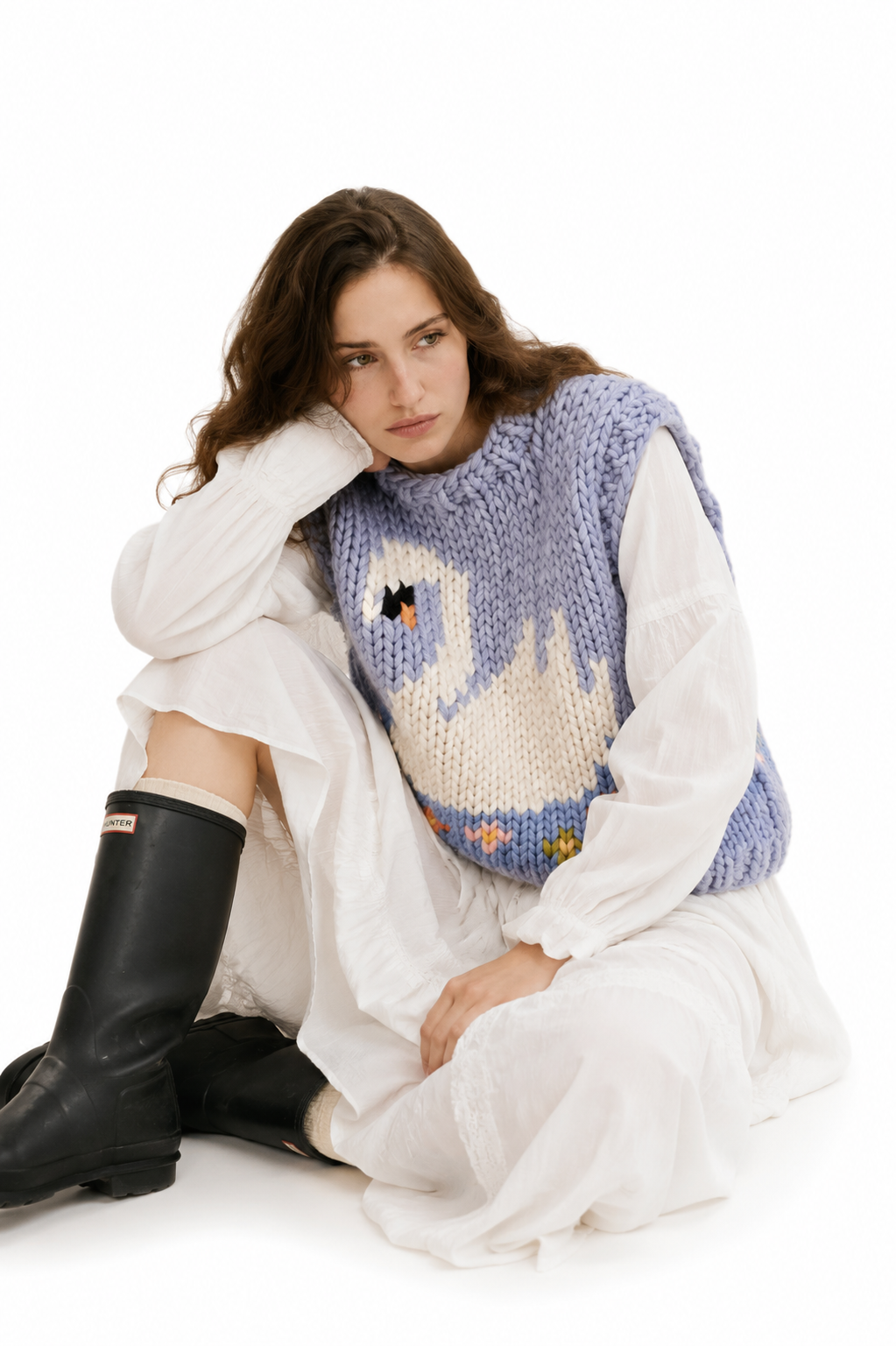 Klarza blue chunky knit vest with swan graphic – additional view 1