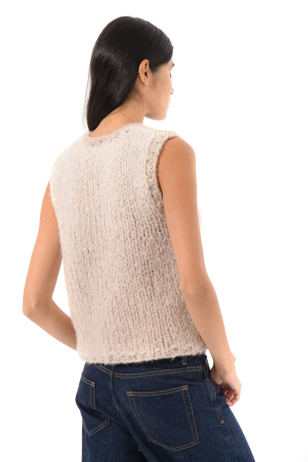 Klarza beige fluffy knit vest with daisy embroidery – additional view 4